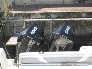 Edge Water 265 Express