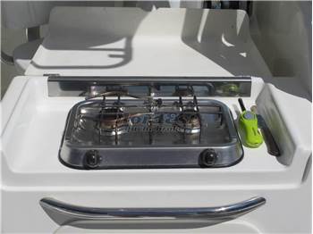 Edge Water 265 Express