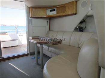Sea Ray 400 Sedan Bridge