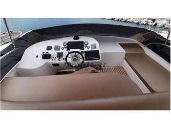 Della Pasqua DC18 Fly