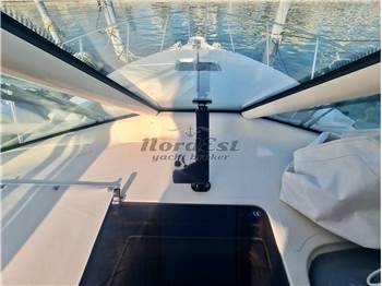 Pursuit 3100 Offshore
