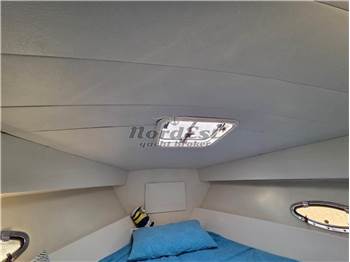 Pershing 33