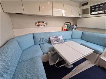 Pershing 33