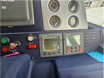 Azimut 43 Fly