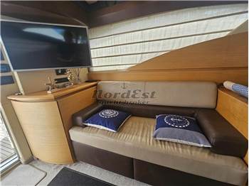 Azimut 43 Fly