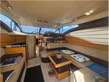 Azimut 43 Fly