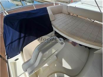 Azimut 43 Fly