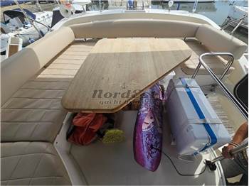 Azimut 43 Fly