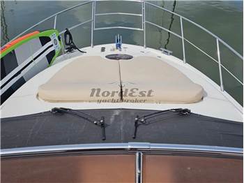 Azimut 43 Fly