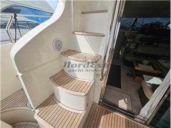 Azimut 43 Fly