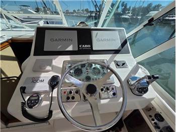Cabo 35 Express