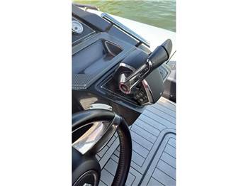 Panamera Yacht PY100