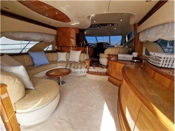 Azimut 62 Fly