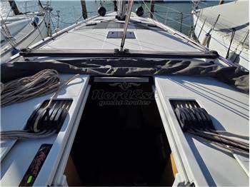 Dufour 470