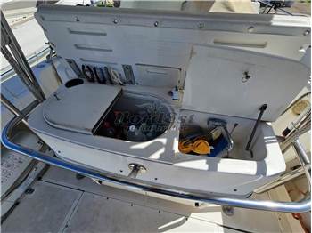 Boston Whaler Outrage 28 (Honda 250 - 2017)