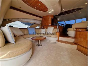 Azimut 62 Fly