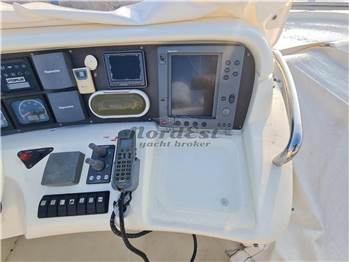Azimut 55 Fly