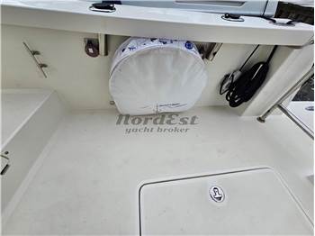 Cantieri Estensi Bluetime 370