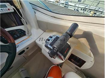 Sea Ray 325 Sundancer