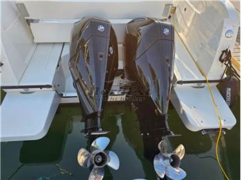 Quicksilver 905 Weekend