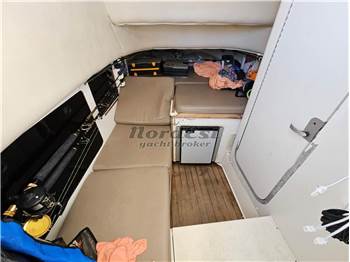 Boston Whaler Outrage 28 (Honda 250 - 2017)