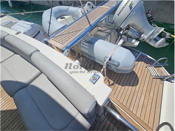 Rodman 44 fly - IPS 500