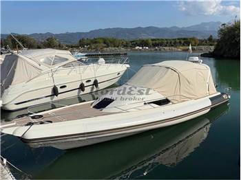 Nuova Jolly Prince 33 Sport Cabin