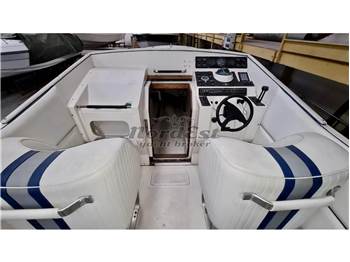 Cigarette 38 Top Gun