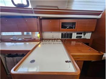 Dufour 375 GL