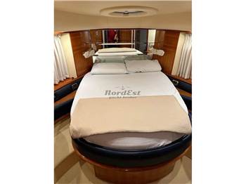 Azimut 62 Fly