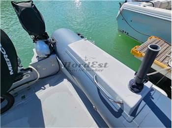 Joker Boat Coaster 650