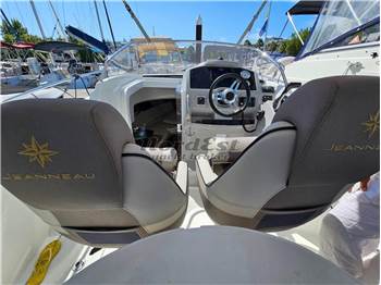 Jeanneau Cap camarat 7.5 WA-2