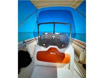 Invictus 190 FX (motore 2025)