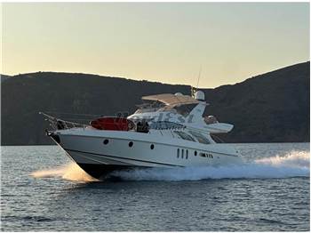 Azimut 62 Fly