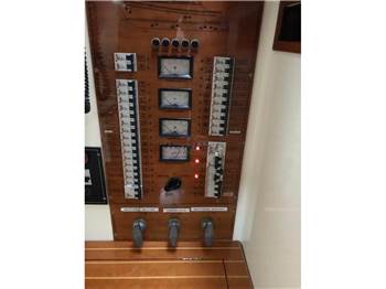 Cantieri Estensi Goldstar 360 Fly