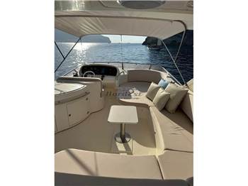 Azimut 62 Fly