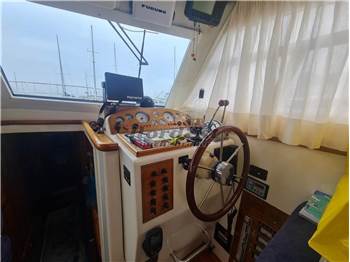 Cantieri Estensi Goldstar 360 Fly