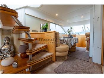Fairline Squadron 62