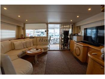Fairline Squadron 62