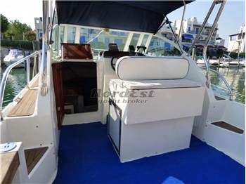 Starlight Wide Track Fisherman 27 (Diesel)
