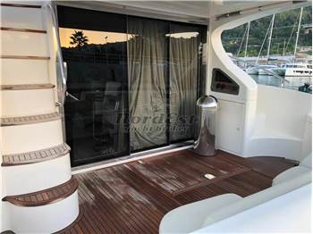 Azimut 50 Fly