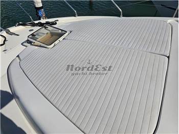 Ferretti 430