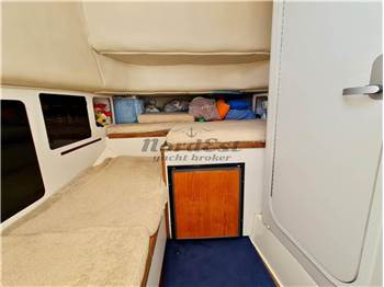 Boston Whaler Outrage 28 (Verado 300 - 2018)
