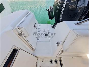 Boston Whaler Outrage 28 (Verado 300 - 2018)