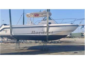 Boston Whaler Outrage 28 (Verado 300 - 2018)