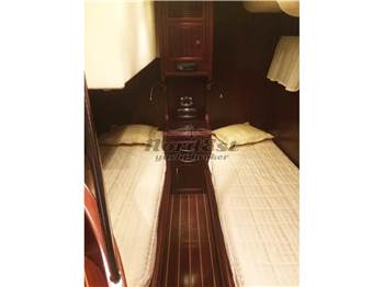 Abati Yachts Portland AY 55 Lobster Hard Top