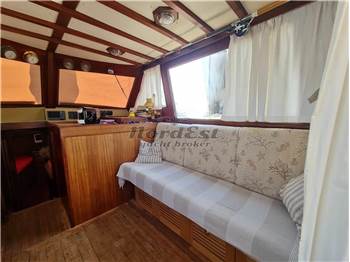 Franchini Motorsailer