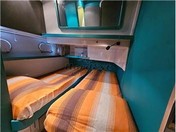 Ferretti 39