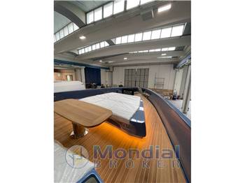 MANDAYACHTS S07BERLINETTA