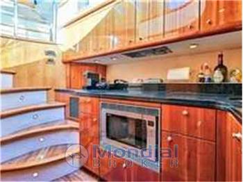 Sunseeker Predator 52 ht